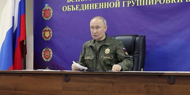 Russia tests nuclear-powered 'Skyfall' missile super weapon that has unlimited range, claims Putin