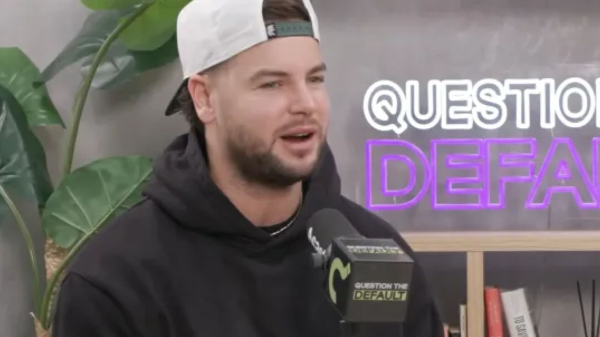 Chris Hughes reveals exact moment relationship with JoJo Siwa began