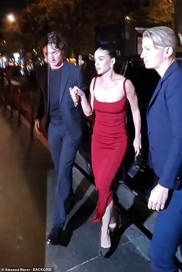 The Teenage Dream singer elevated her frame in a pair of mesh black heels