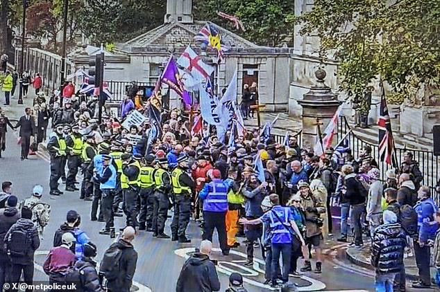 Around 75 people turned up to the UKIP rally, which set off from the London Oratory in Kensington