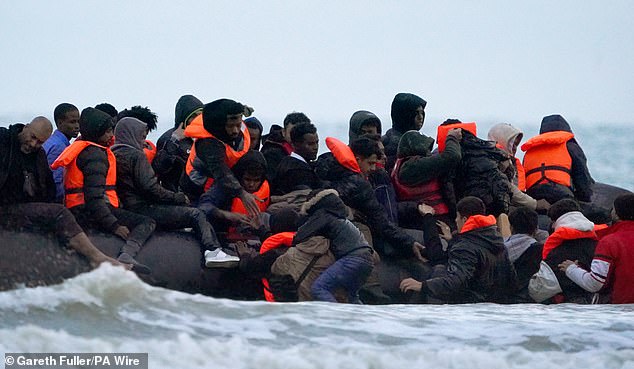 The Home Office failed to engage with communities in the opening of migrant hotels - a 118-page report from the Commons¿ cross-party home affairs committee has said