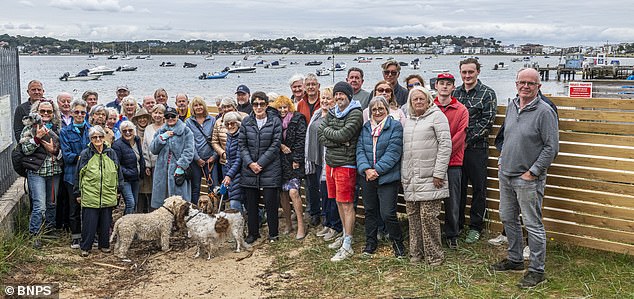 The sandy foreshore is a favourite spot for dog walkers, sea swimmers and paddlers and for those taking in a sunset stroll