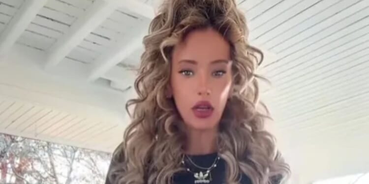 I’m 45 & have been pregnant 7 times but look half my age thanks to my figure