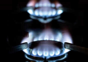 Over 250,000 families urged to check for letters about £150 bills help landing this week