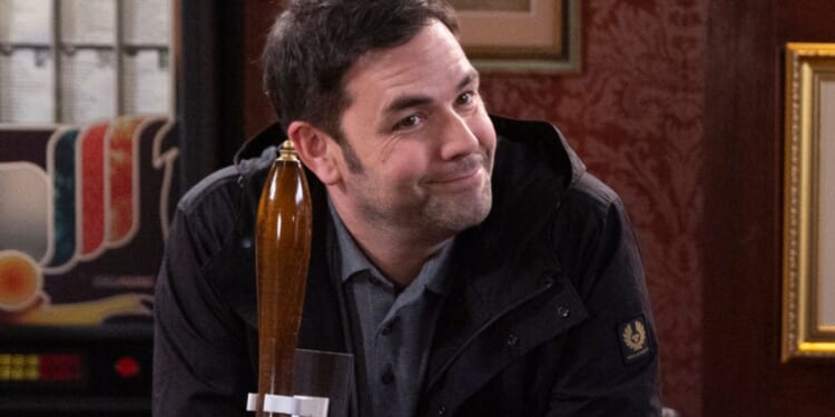 Coronation Street's newcomer Aaron McCusker joined after wife laid down ultimatum