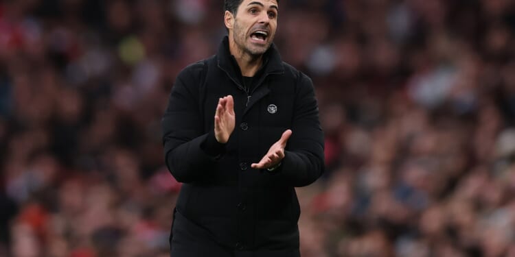 Mikel Arteta tells Arsenal fans to start believing they are going to win the Premier League