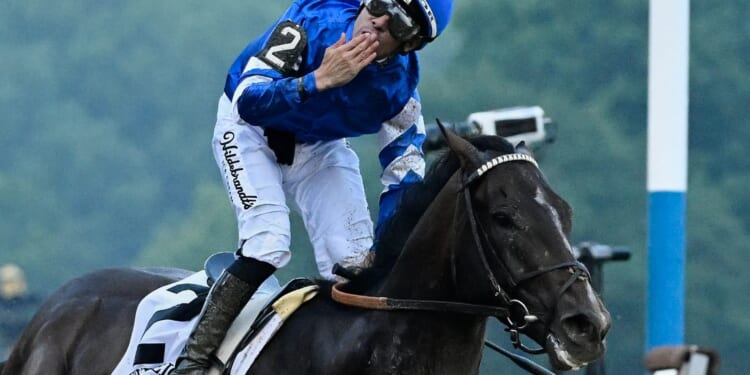 Breeders' Cup disaster as huge Classic favourite Sovereignty OUT of £5million race