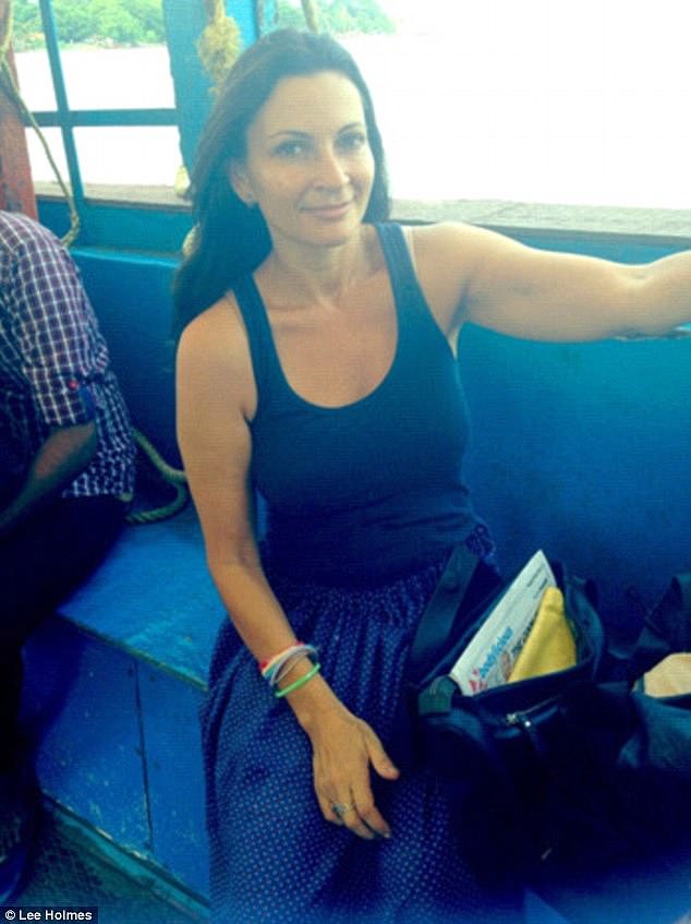 When her symptoms worsened, Lee had to quit her job in 2010. It wasn't until two years later that she discovered a solution