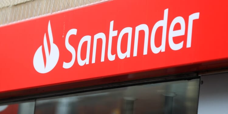 Santander demands Government action over FCA’s proposed motor finance compensation scheme