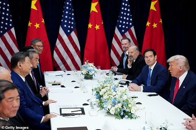 Trump and Xi made short remarks at the table with their teams at the Gimhae Air Base in South Korea on October 30, 2025