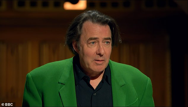 Fans were quick to point out what could spell a fatal error for the Traitors, in a blink-and-you'll-miss-it reaction from Jonathan towards singer Cat