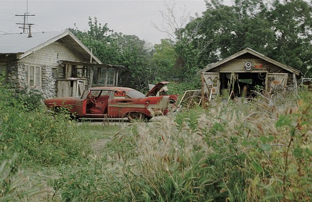 In the film, the Fury is bought by Arnie Cunningham, played by Keith Gordon, who restores it and begins to take on some of the car's personality traits. Christine begins killing people who have inflicted pain on it and Arnie, including Arnie's bullies
