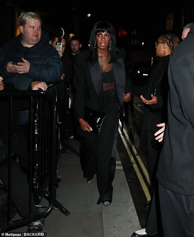 Shaznay Lewis, 50, continued to turn heads