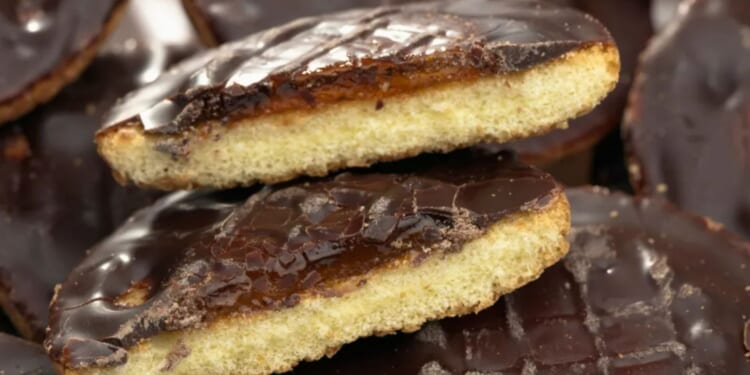 Jaffa Cake lovers need to head to Home Bargains for brand new flavour