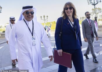 Chancellor Rachel Reeves arrives with the Minister of Finance for Qatar HE Ali bin Ahmed Al Kuwaiti on October 28, 2025