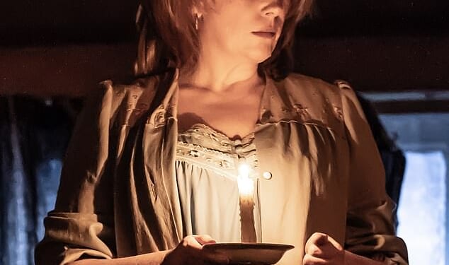 Catherine Tate starred in West End's The Enfield Haunting, but critics were less than impressed with the on-stage adaptation