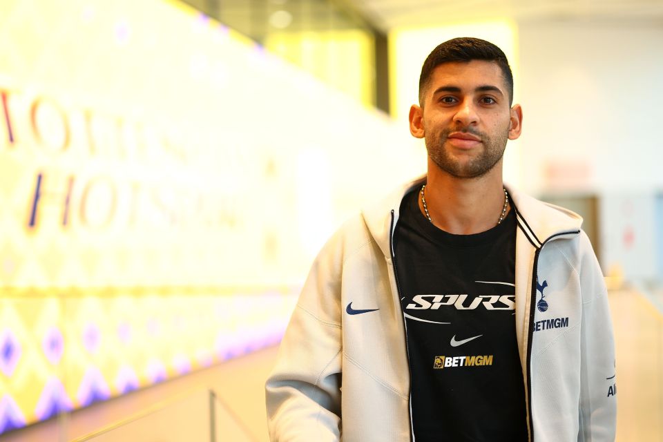 Tottenham Hotspur v Aston Villa, Premier League, Football, Tottenham Hotspur Stadium, London, UK - 19 Oct 2025