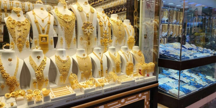 Diamond and Bangles to the Gulf