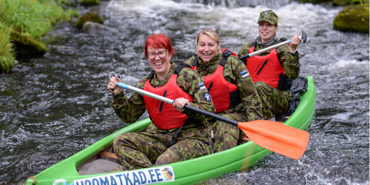 Estonian women join voluntary units to defend against Russia