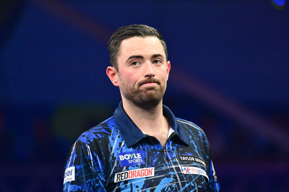 Luke Humphries looking rueful after losing the opening two sets during The World Grand Prix Darts Final.
