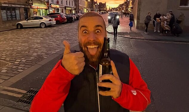Justin Bieber gave the thumbs up while holding a bottle of Innis and Gunn as he stood near to the award-winning Cromars fish and chip shop in St Andrews