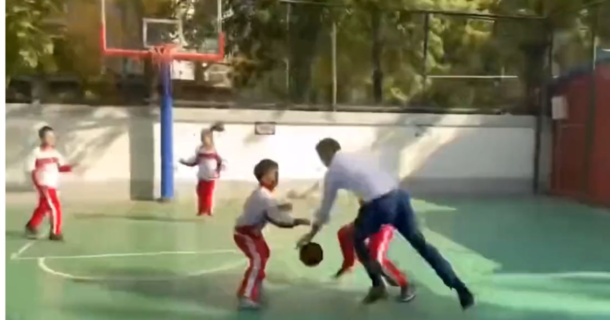 California Gov. Gavin Newsom's 2023 photo op while playing basketball with kids in China did not go as planned.