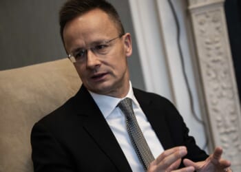 Hungary’s Foreign Minister: Trump Is Ukraine’s Only Hope for Peace