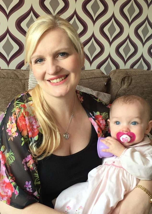 'I¿ll never forget the first time I breastfed Bella, holding her in my arms as we cuddled close on the sofa. It was a magical moment of bonding'