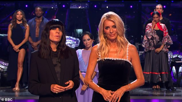 At the time I was clueless to the impending announcement, but while filming both the live and the results show, I noticed Tess didn't seem to be her usual self off-screen