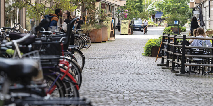 In Sweden, seeing both sides with honesty and clarity