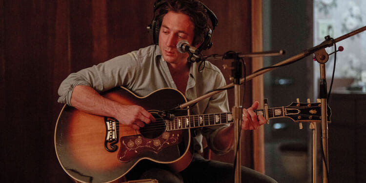 In ‘Springsteen,’ Jeremey Allen White steps into the Boss’ boots