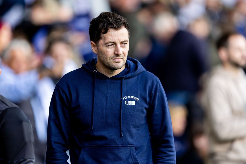 West Bromwich Albion Head Coach Ryan Mason looking left.