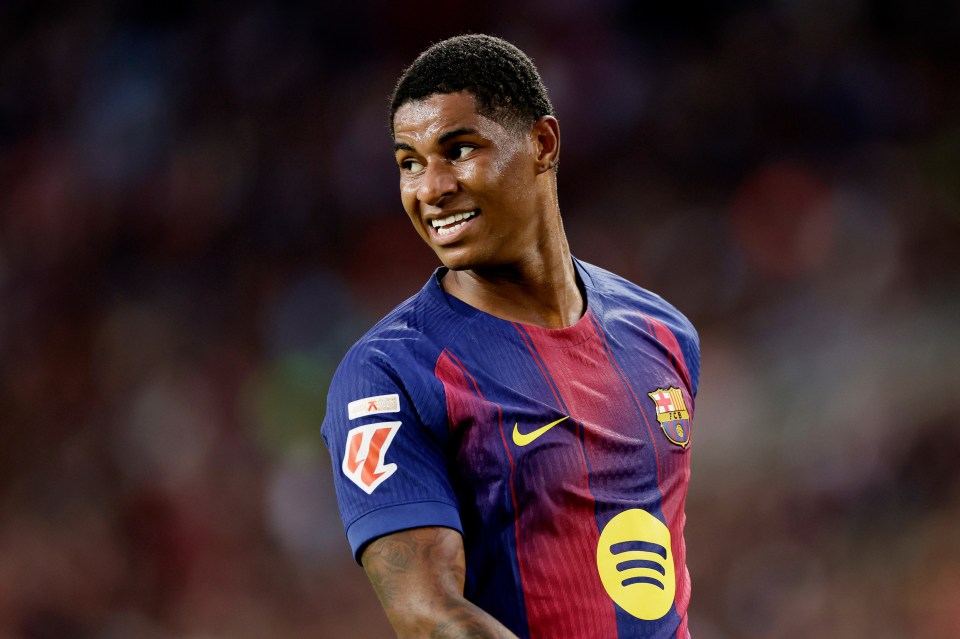 Marcus Rashford in a FC Barcelona LaLiga EA Sports match.