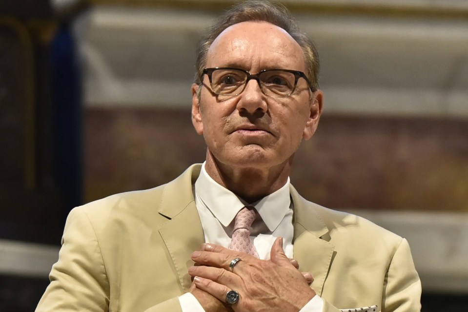 Kevin Spacey addressing the audience.