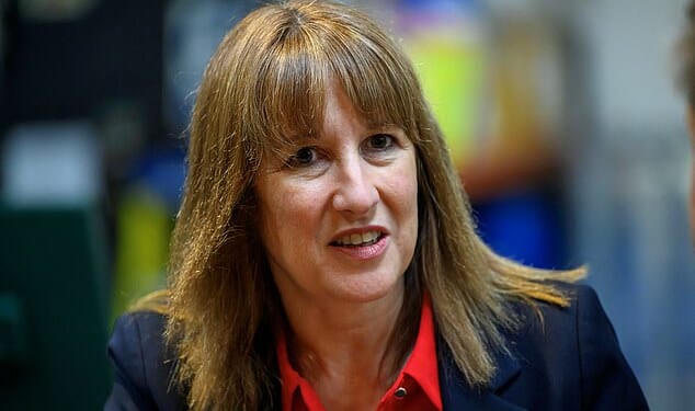 Rachel Reeves has travelled to Washington for the IMF¿s annual meetings as she plots a Budget next month which is expected to result in further painful tax hikes