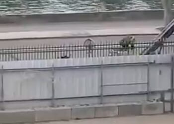 Footage captured the brazen thieves escaping down a ladder before fleeing on scooters