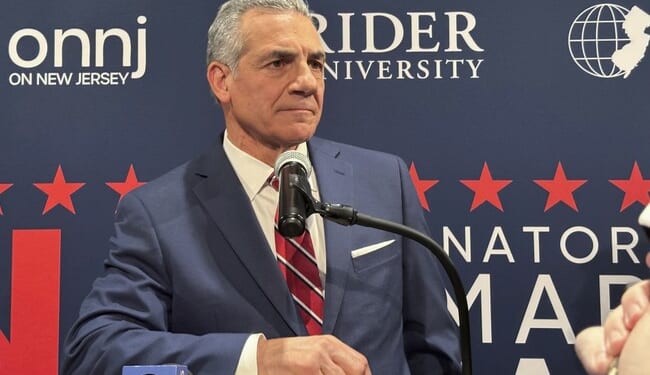 New Jersey Governor's Race About All Tied Up, Jersey Mikie's Panic Attacks Getting Fugly – HotAir