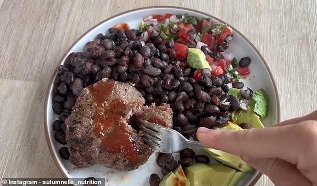 In a bid to lose her postpartum weight, Bates said she started to eat at least one cup of beans a day and it made her 'fat loss journey just feel essentially effortless'