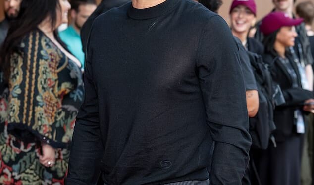 Orlando Bloom was reportedly in attendance at his ex-wife Katy Perry 's London gig where she appeared to hint at her relationship with Justin Trudeau