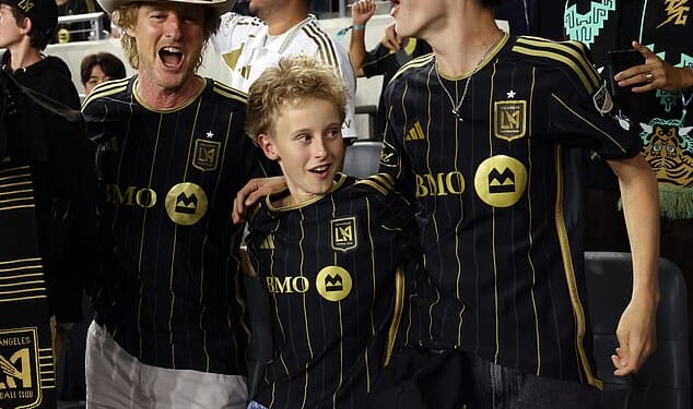 Owen Wilson was spotted cheering with his two sons at a soccer match in Los Angeles ¿ even as reports continue to claim he remains estranged from his daughter