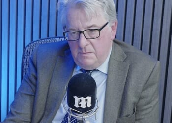 Sarah Ferguson faced 'the full force of the Palace establishment' after her divorce from Prince Andrew, Robert Hardman has revealed