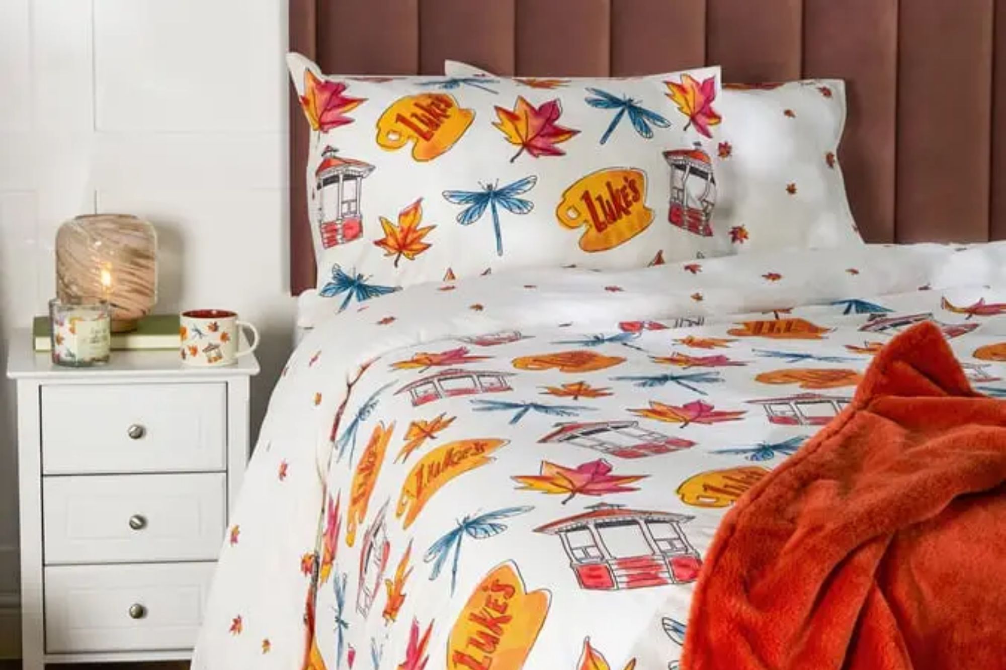 An image collage containing 1 images, Image 1 shows NINTCHDBPICT001033767087