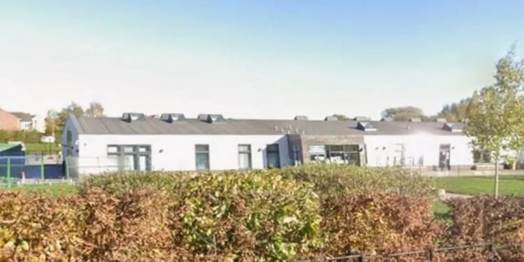 Tragedy as two pupils die at same school within hours as ‘heartbroken’ staff pay tribute – The Sun