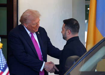 Trump, Zelensky Meet at White House as Kiev Seeks Tomahawk Missiles