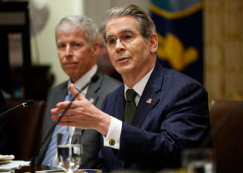 U.S. Sanctions Russia’s Top Oil Companies as Peace Talks Stall