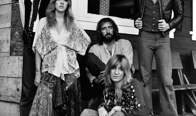 Stevie Nicks and Lindsey Buckingham have put their feud firmly behind them; seen in 1975