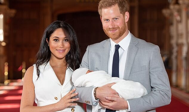 Meghan Markle and Prince Harry announce the birth of their son Prince Archie in 2019