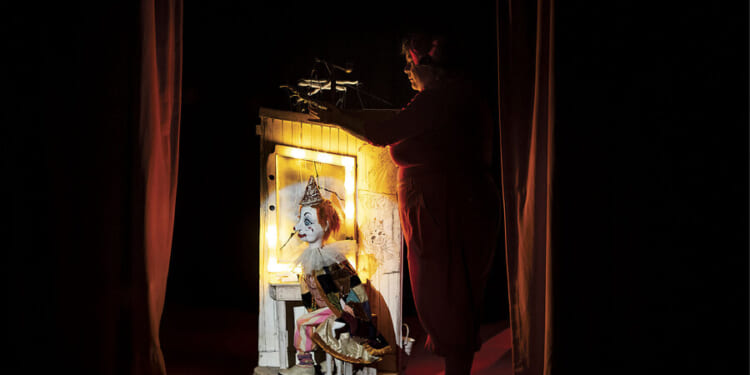 You gotta hand it to the puppeteers at this long-running LA theater