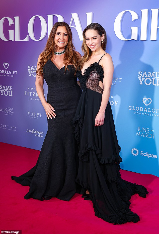 Emilia posed for a snap with the founder of the charity Spanish actress, businesswoman and philanthropist, María Bravo