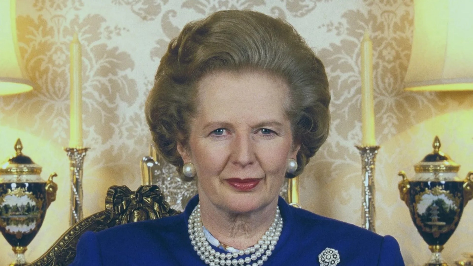 Margaret Thatcher's belongings including desk and cigar box sell for staggering six-figure sum at auction